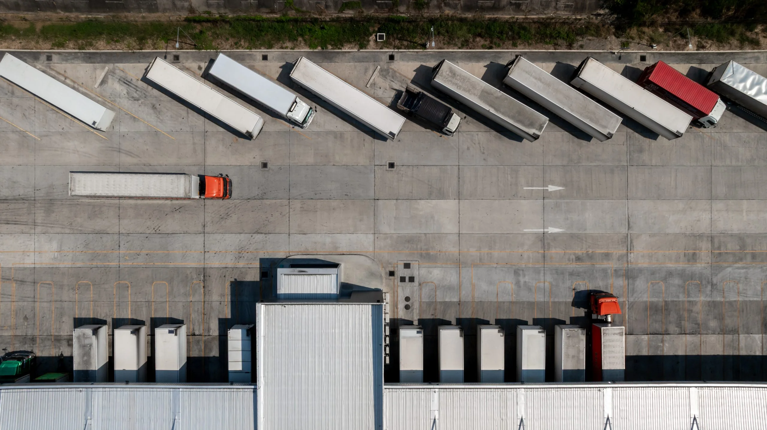 Centro de distribución y logística optimizada mediante sistemas de gestión empresarial